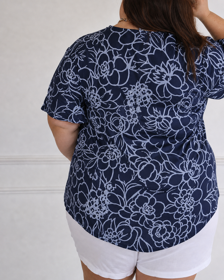 Avery | Elegancka Bluzka z Kieszonką